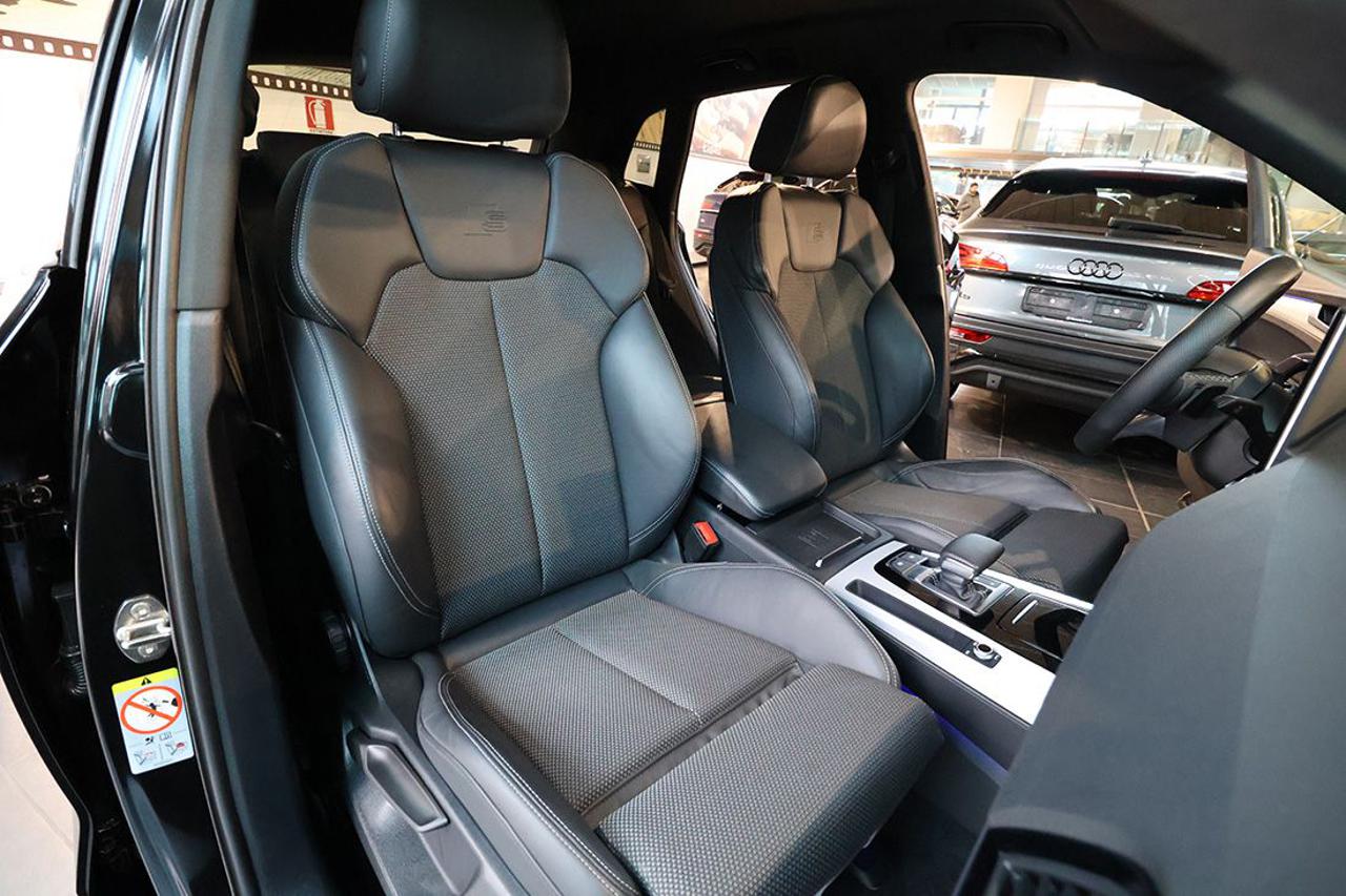 AUDI Q5 40 TDI Quattro S-Tronic S-Line - 16