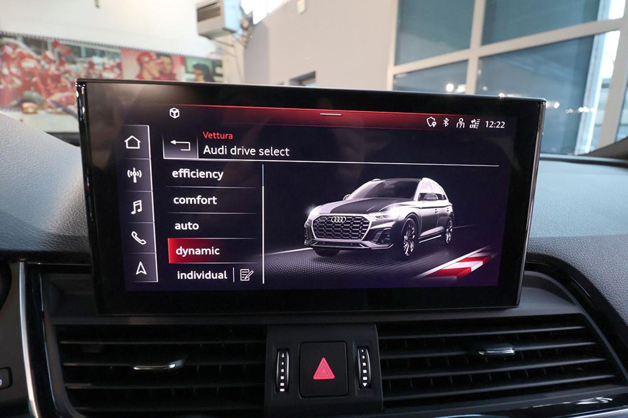 AUDI Q5 40 TDI Quattro S-Tronic S-Line - 30