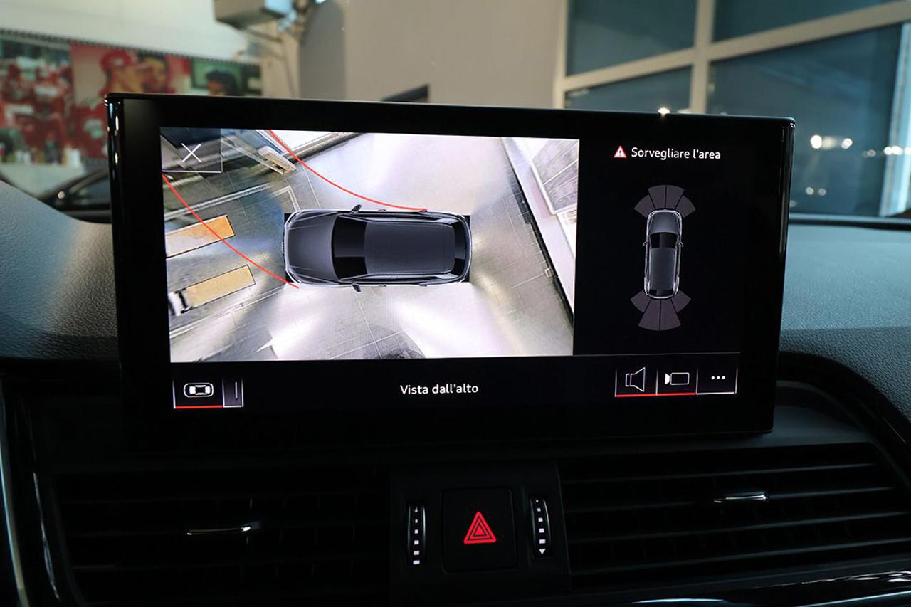 AUDI Q5 40 TDI Quattro S-Tronic S-Line - 24