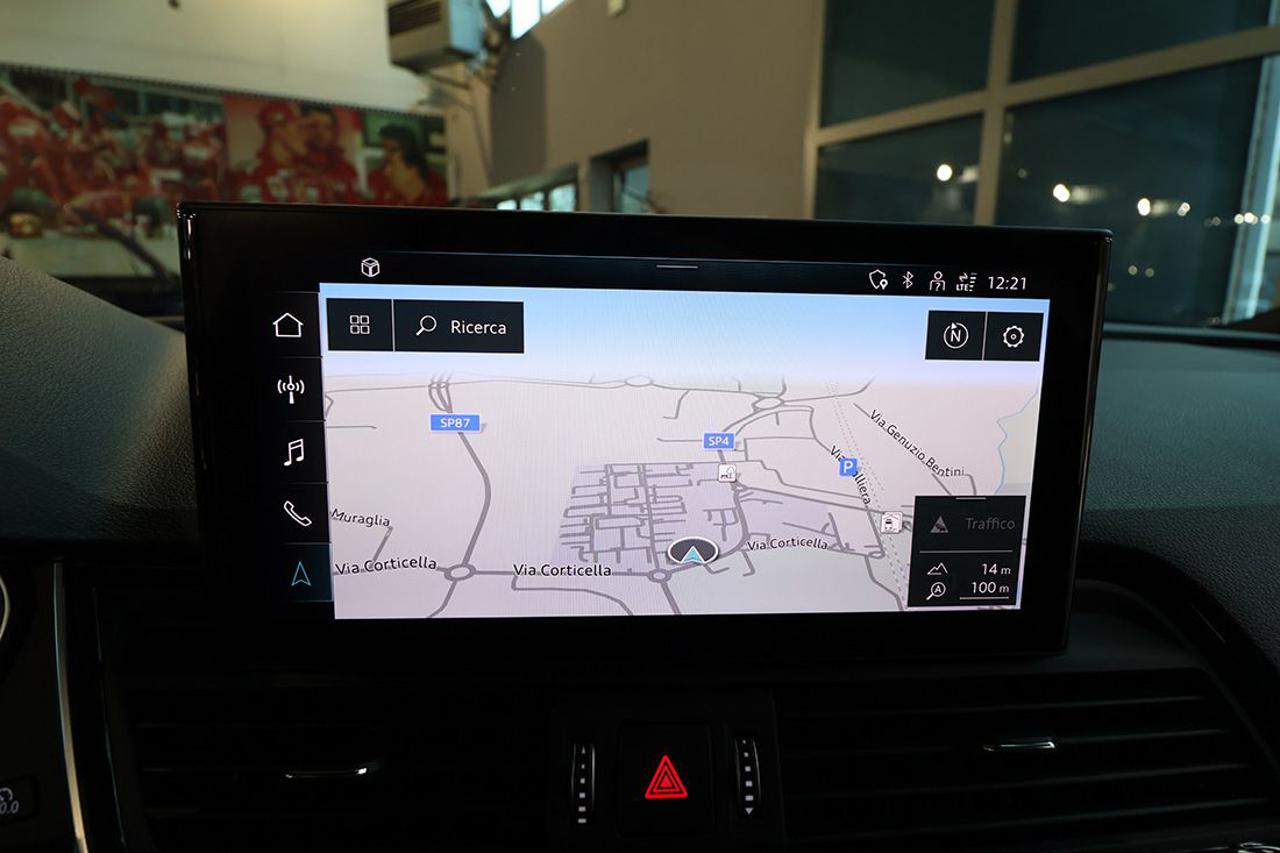 AUDI Q5 40 TDI Quattro S-Tronic S-Line - 23