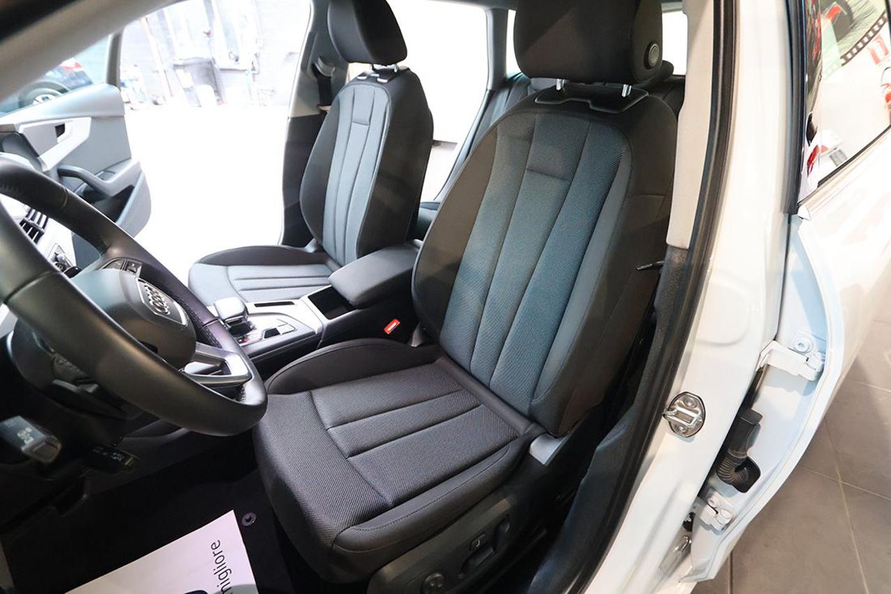 AUDI A4 35 TDI Avant S-Tronic Business Advanced - 18