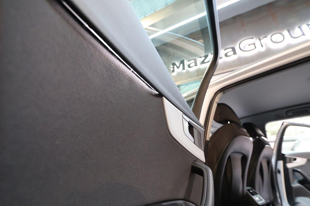 AUDI A4 35 TDI Avant S-Tronic Business Advanced - 40