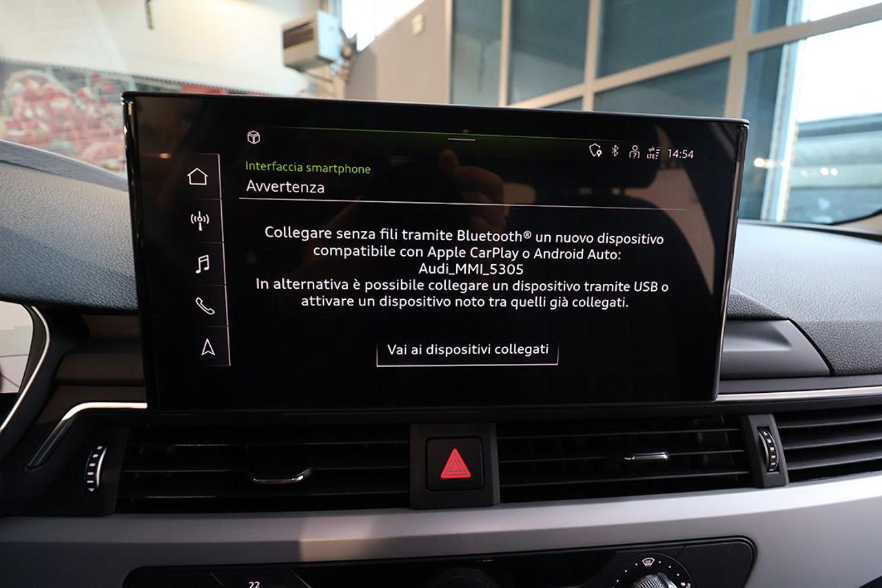 AUDI A4 30 TDI Avant S-Tronic Business - 25