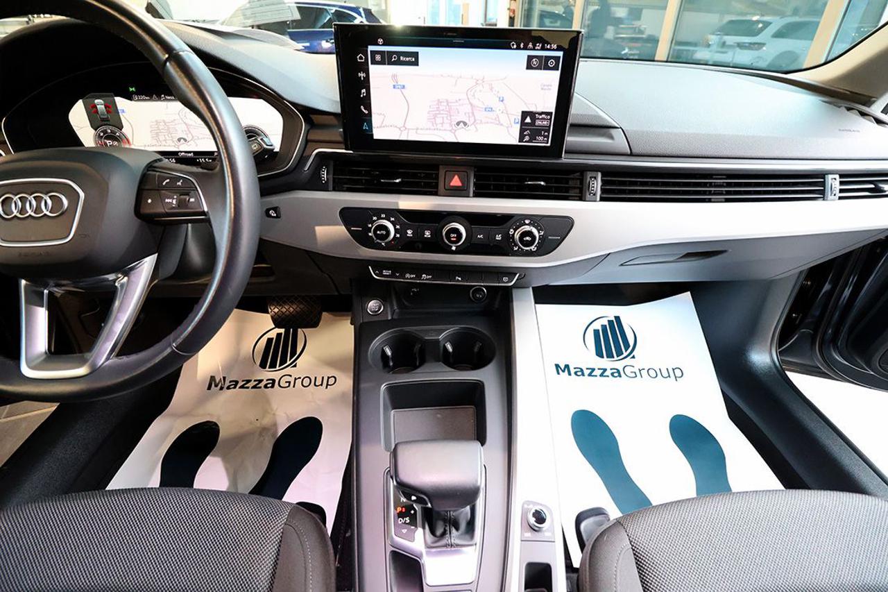 AUDI A4 30 TDI Avant S-Tronic Business - 31