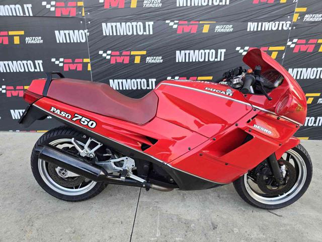 DUCATI 750 Paso Rosso metallizzato