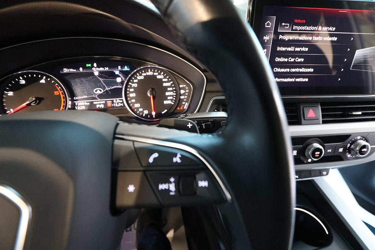 AUDI A4 30 TDI Avant S-Tronic Business - 22