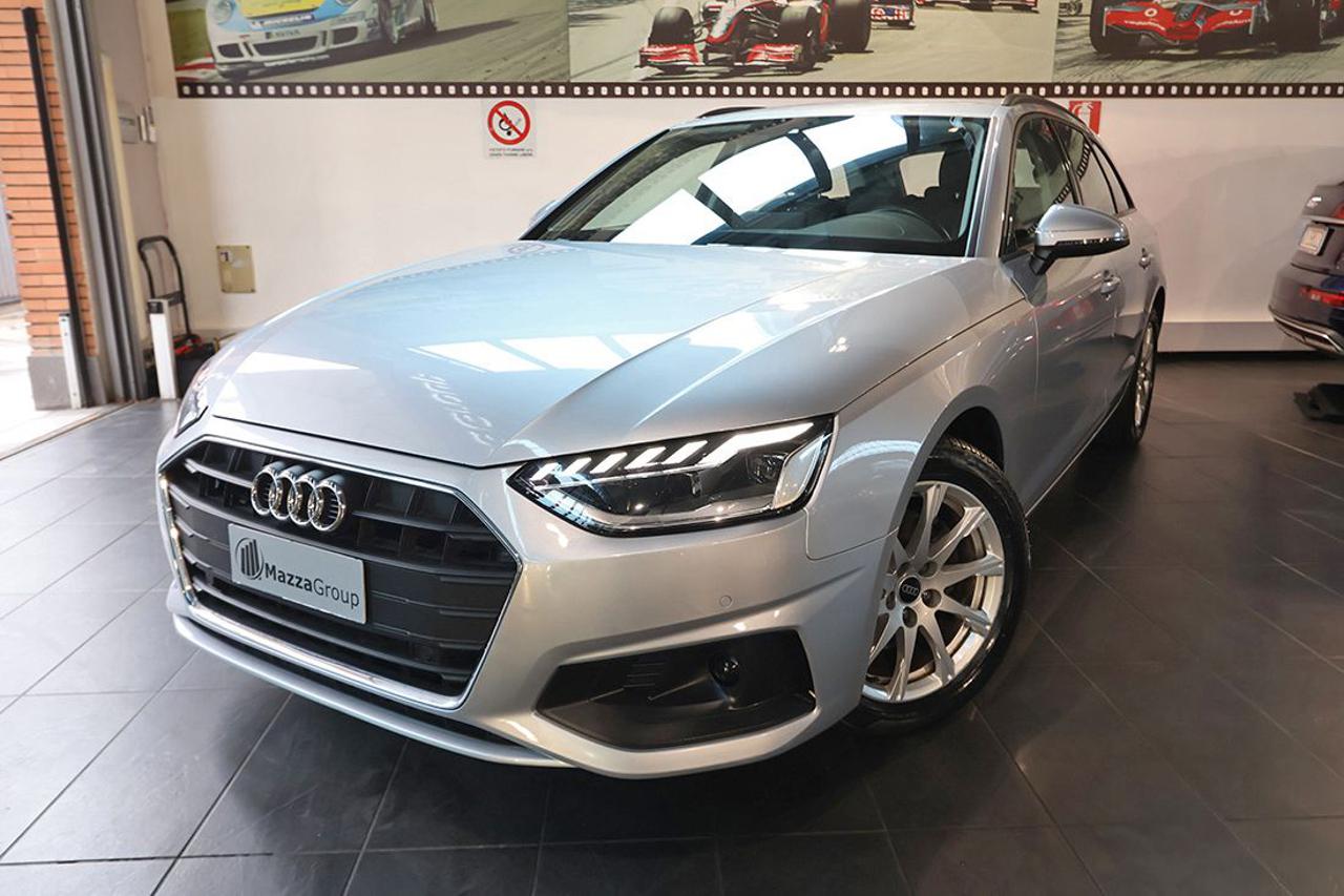 AUDI A4 30 TDI Avant S-Tronic Business - 7