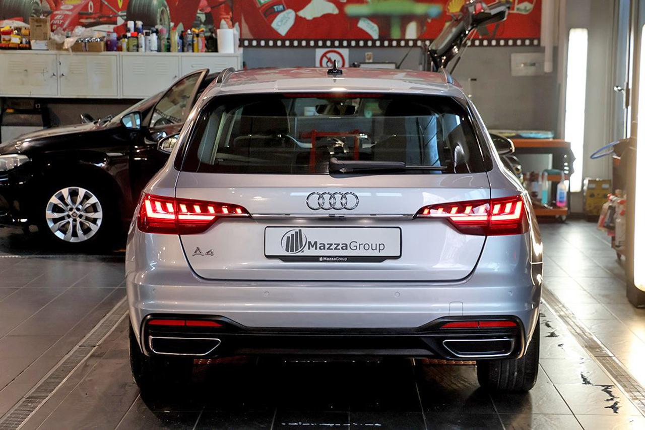 AUDI A4 30 TDI Avant S-Tronic Business - 4