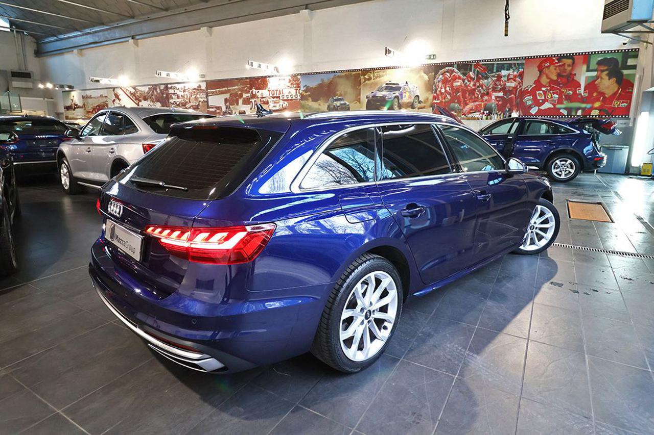 AUDI A4 35 TDI Avant S-Tronic Business Advanced - 9