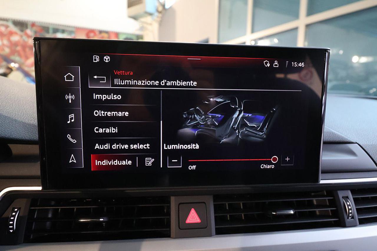 AUDI A4 35 TDI Avant S-Tronic Business Advanced - 27