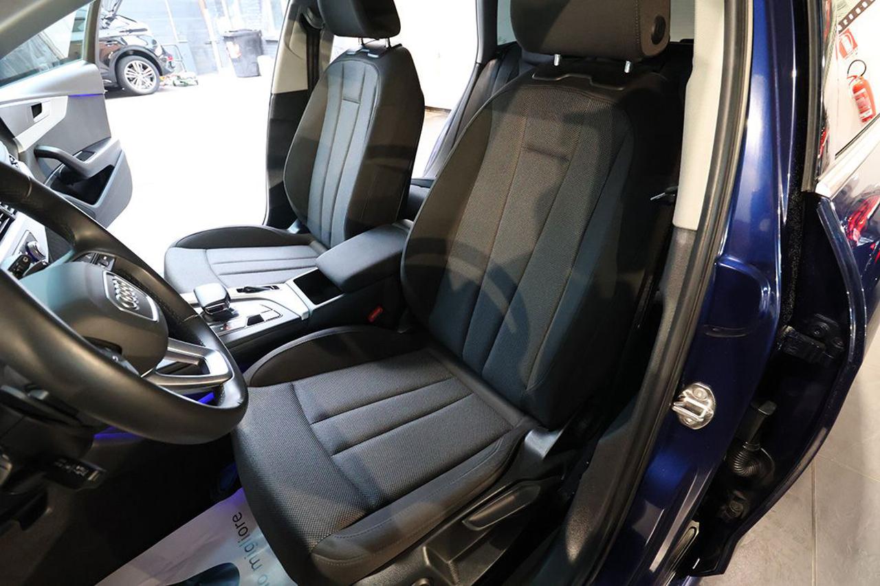 AUDI A4 35 TDI Avant S-Tronic Business Advanced - 18