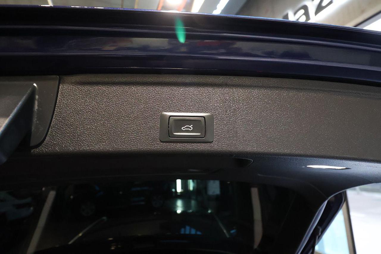 AUDI A4 35 TDI Avant S-Tronic Business Advanced - 13