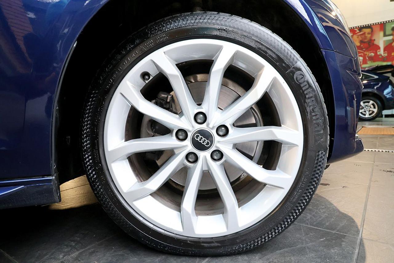 AUDI A4 35 TDI Avant S-Tronic Business Advanced - 6