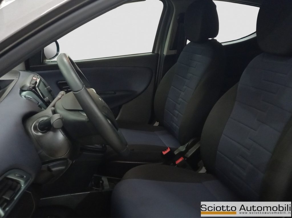 LANCIA Ypsilon 1.0 FireFly 5 porte S&S Hybrid Gold - 9