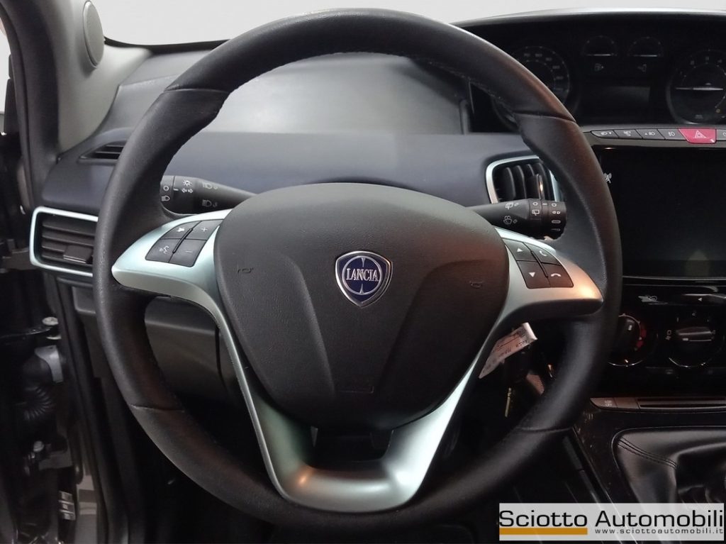 LANCIA Ypsilon 1.0 FireFly 5 porte S&S Hybrid Gold - 10