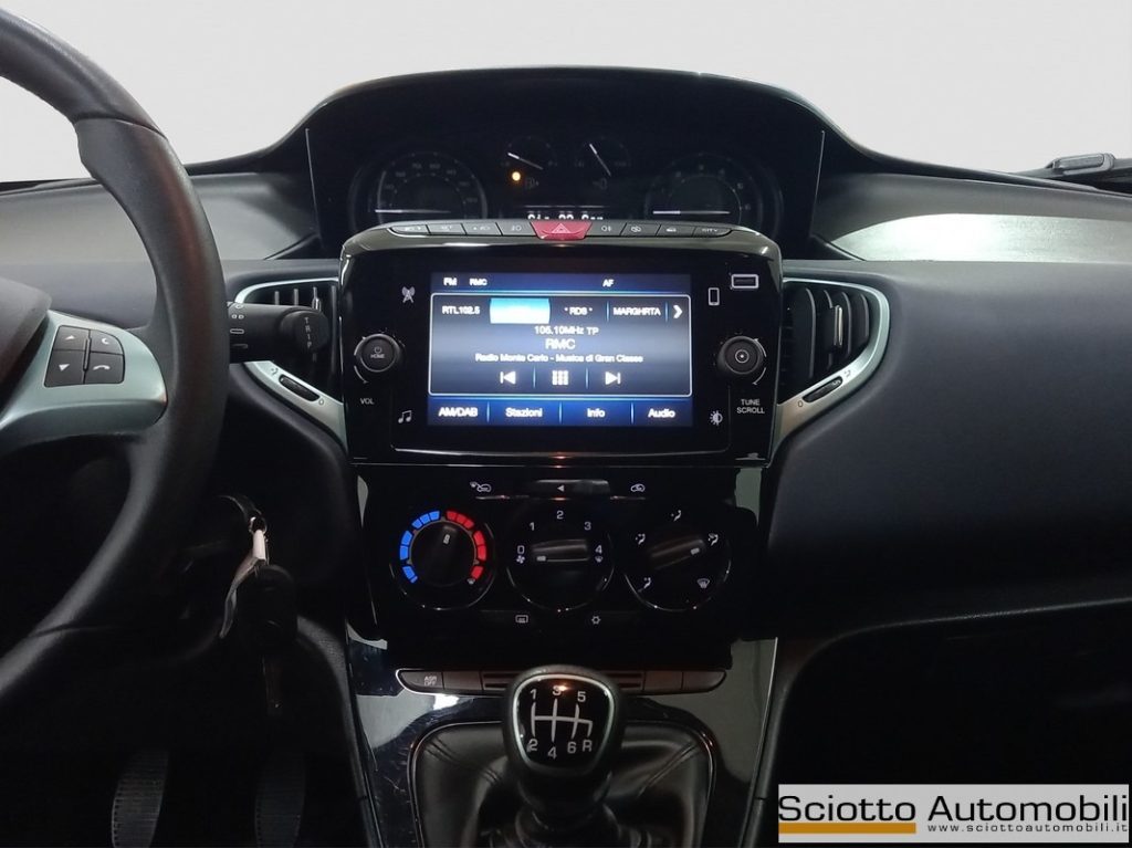 LANCIA Ypsilon 1.0 FireFly 5 porte S&S Hybrid Gold - 15