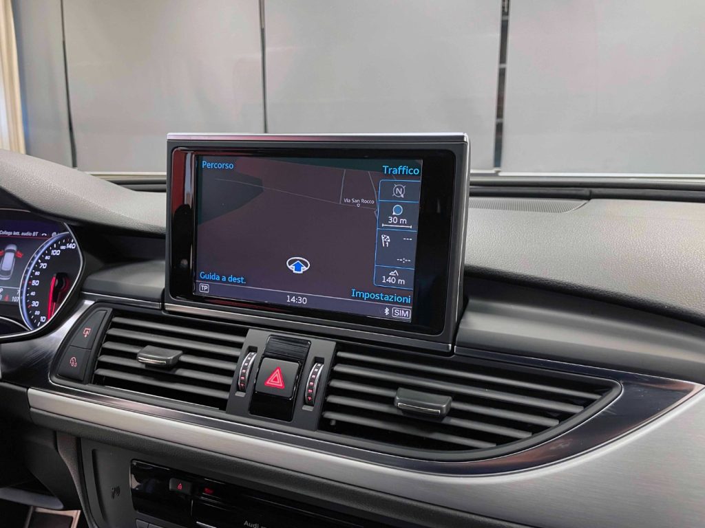 AUDI A6 2.0 TDI ULTRA S-LINE 190CV S-TRONIC MY17 - 53