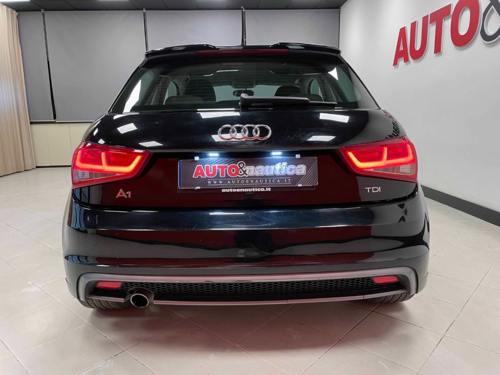 AUDI A1 3P 1.6 TDI S-LINE 105CV - 10