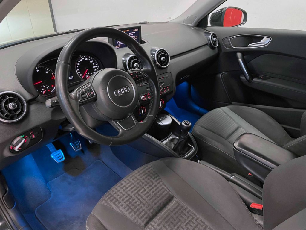 AUDI A1 3P 1.6 TDI S-LINE 105CV - 15