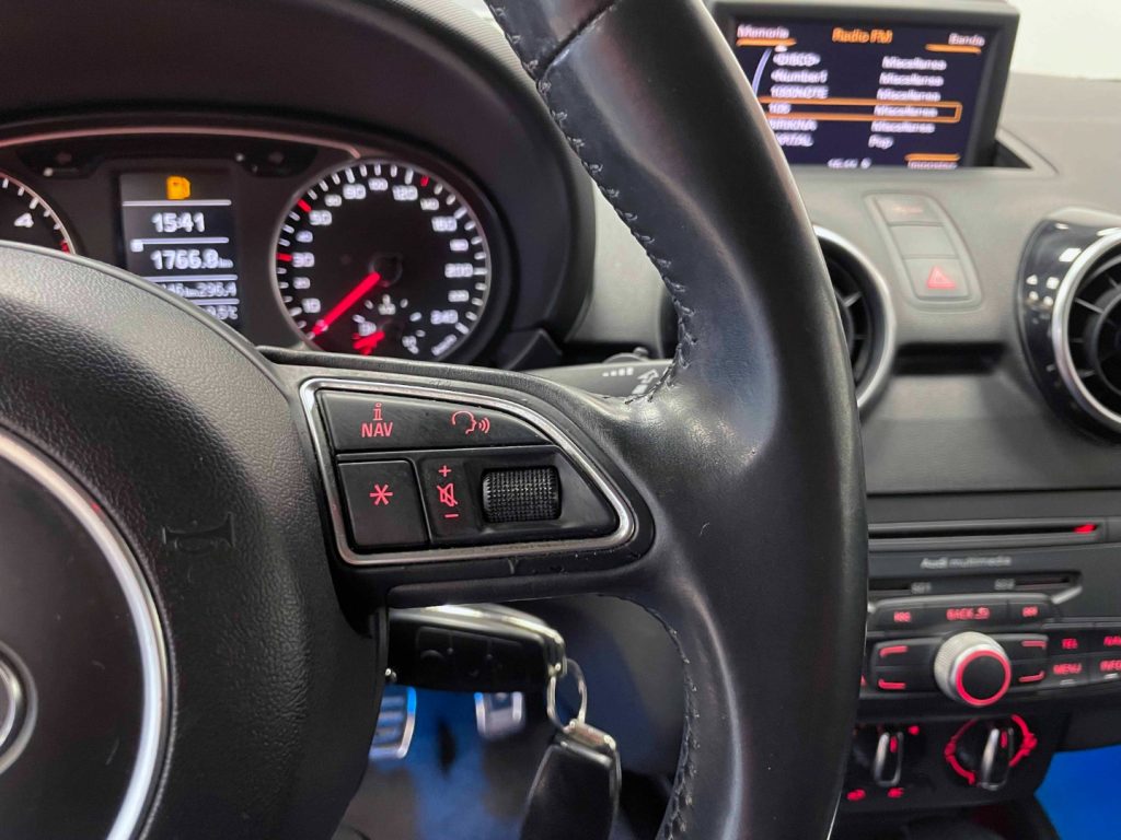 AUDI A1 3P 1.6 TDI S-LINE 105CV - 20