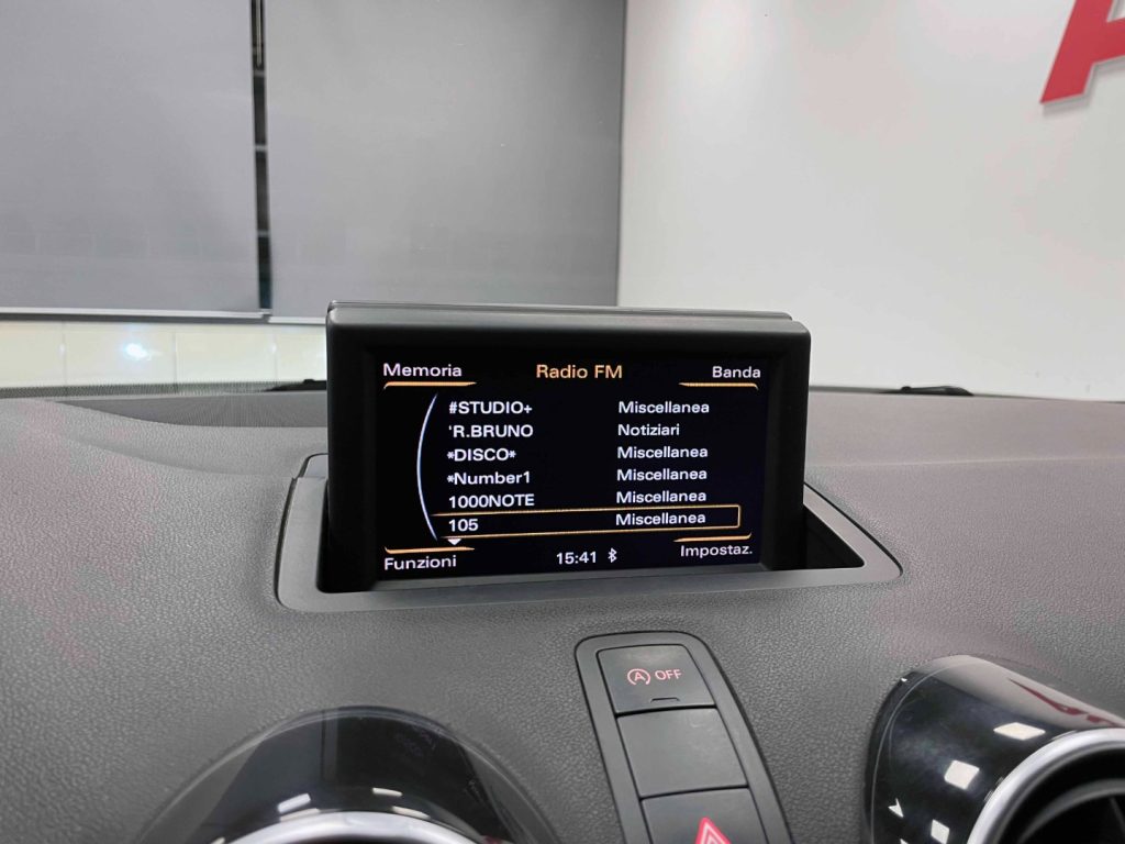 AUDI A1 3P 1.6 TDI S-LINE 105CV - 26