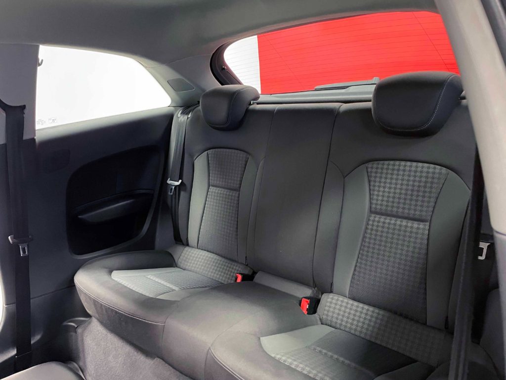 AUDI A1 3P 1.6 TDI S-LINE 105CV - 30