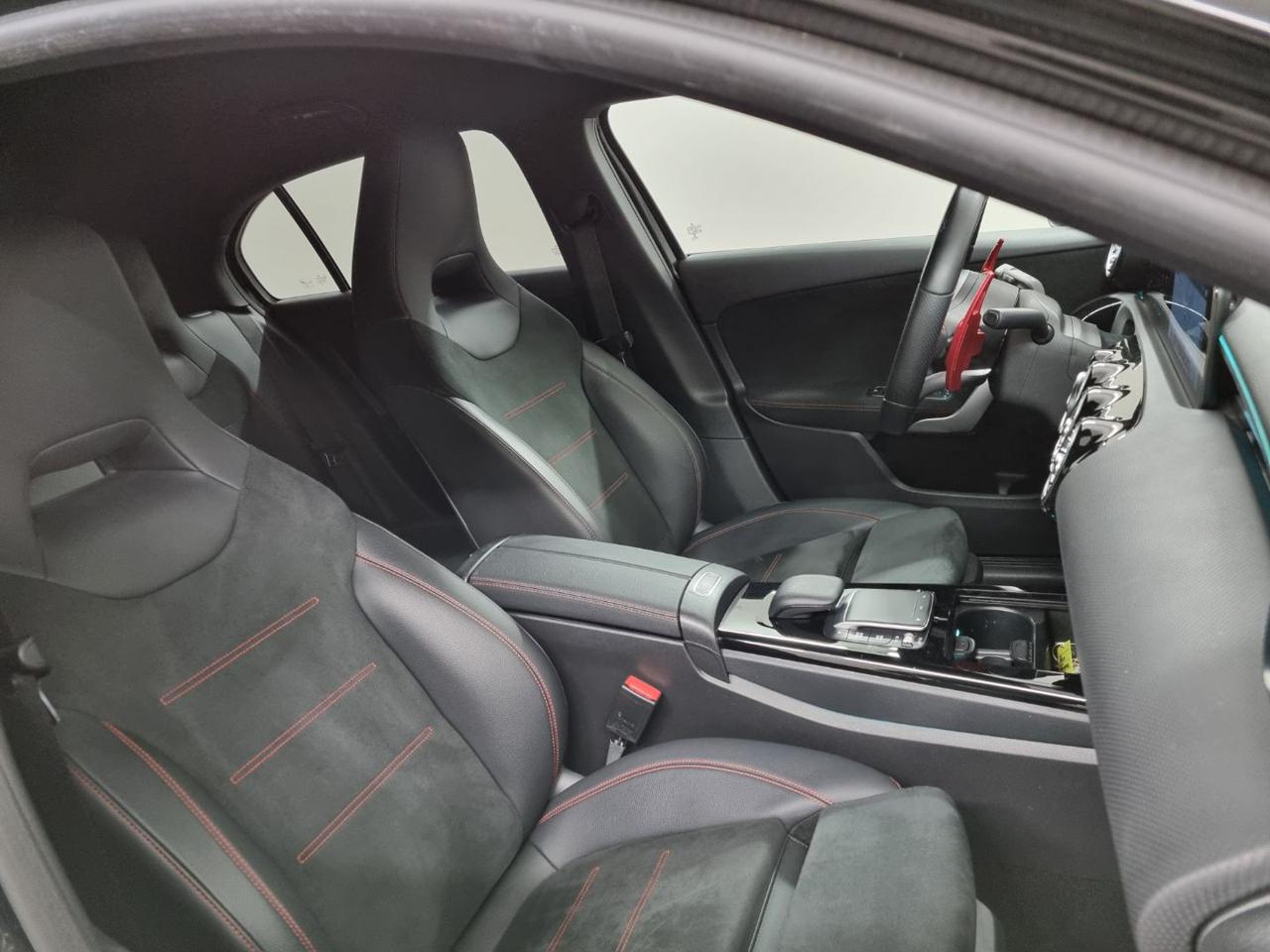 MERCEDES-BENZ A 250 e Automatic EQ-Power Premium AMG - 31