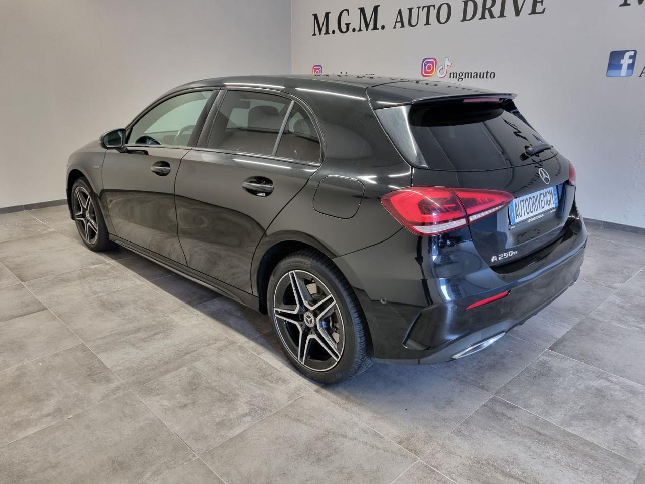 MERCEDES-BENZ A 250 e Automatic EQ-Power Premium AMG - 7