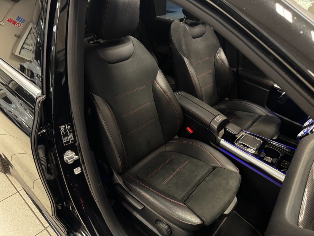 MERCEDES-BENZ B 180 Autom. Premium AMG+TETTO PANORAMICO+LUCI AMBIENT - 21