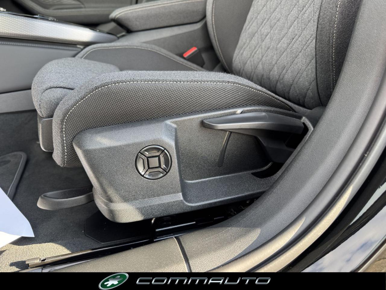 AUDI A6 Avant TDI S tronic quattro S line edition ONE - 37