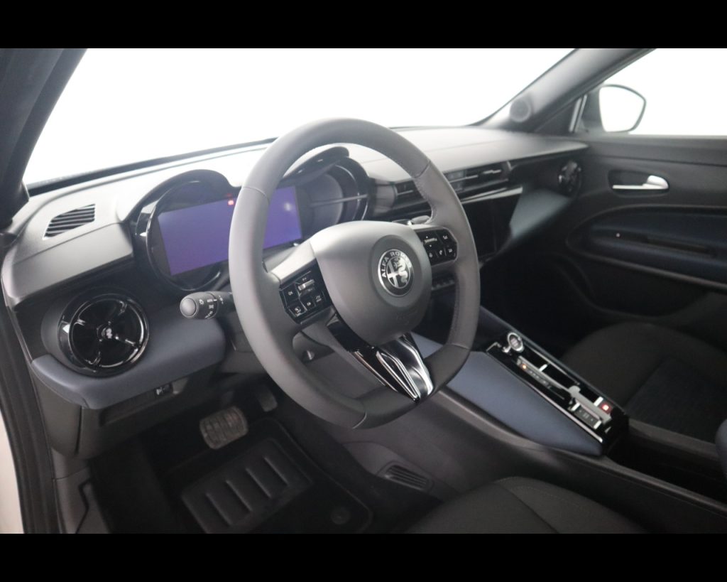 ALFA ROMEO Junior Ibrida Ibrida 1.2 136cvHybrid Edct6 - 13