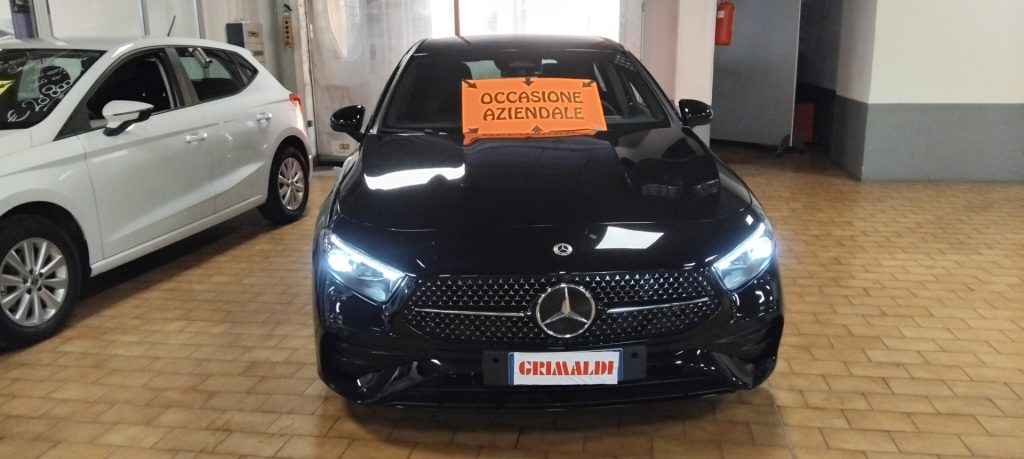 MERCEDES-BENZ A 180 Automatic AMG Line Advanced Plus - 2