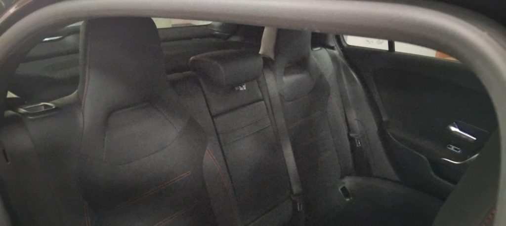 MERCEDES-BENZ A 180 Automatic AMG Line Advanced Plus - 11