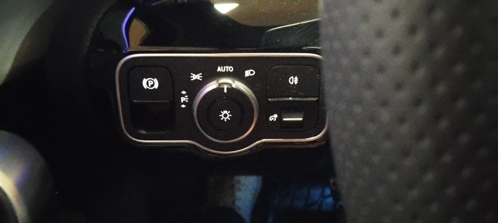 MERCEDES-BENZ A 180 Automatic AMG Line Advanced Plus - 30