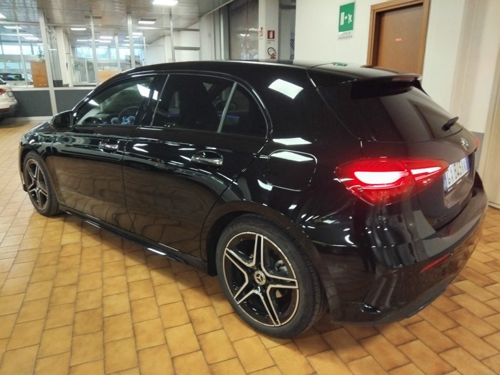 MERCEDES-BENZ A 180 Automatic AMG Line Advanced Plus MHEV - 5