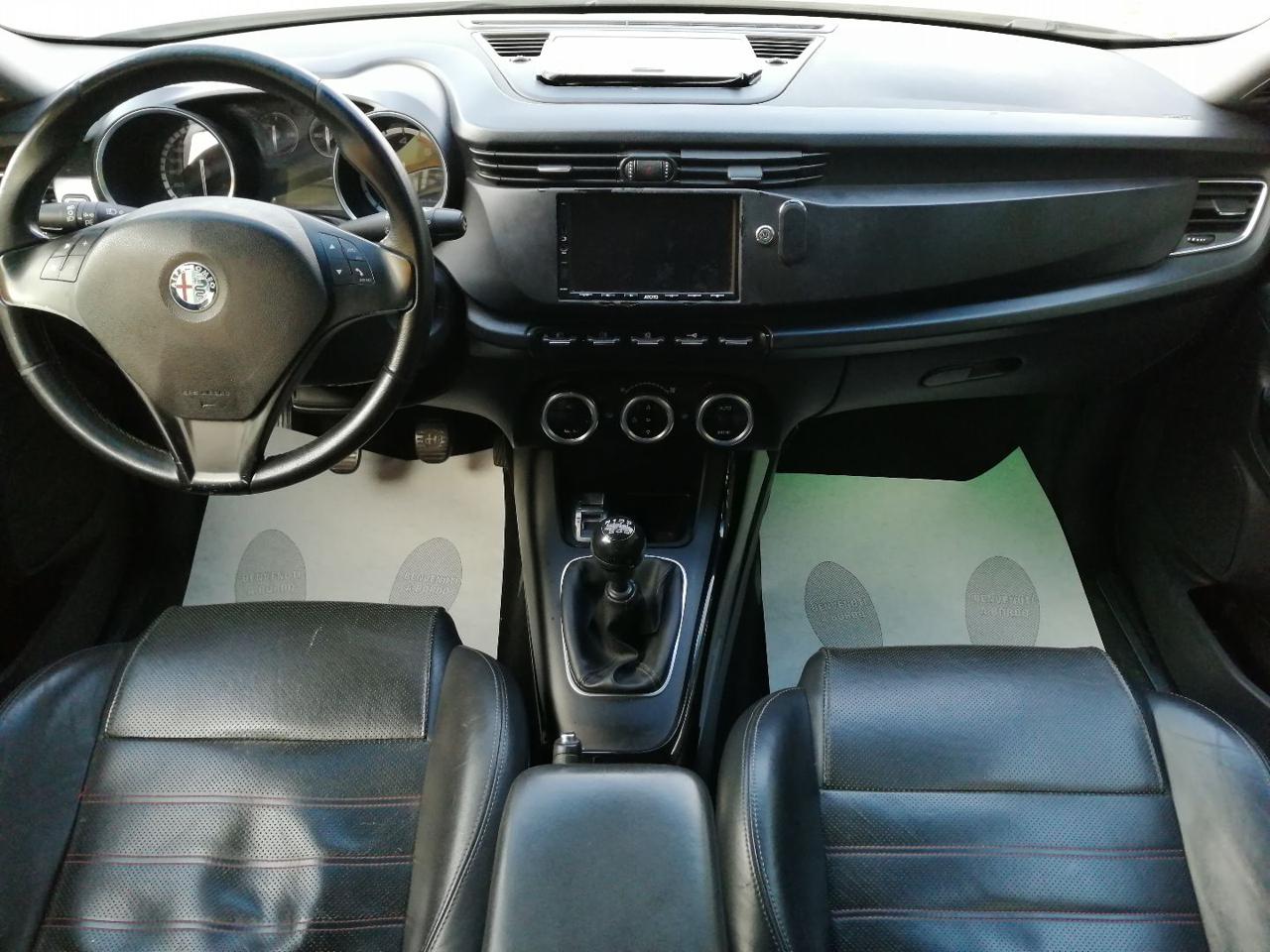 ALFA ROMEO Giulietta 2.0 JTDm-2 170 CV Distinctive - 12