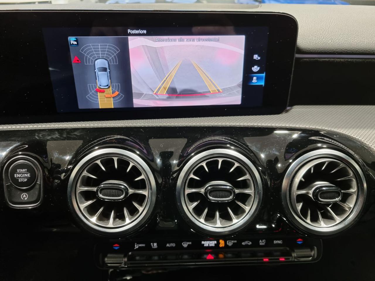 MERCEDES-BENZ A 200 d Automatic Premium AMG - 14