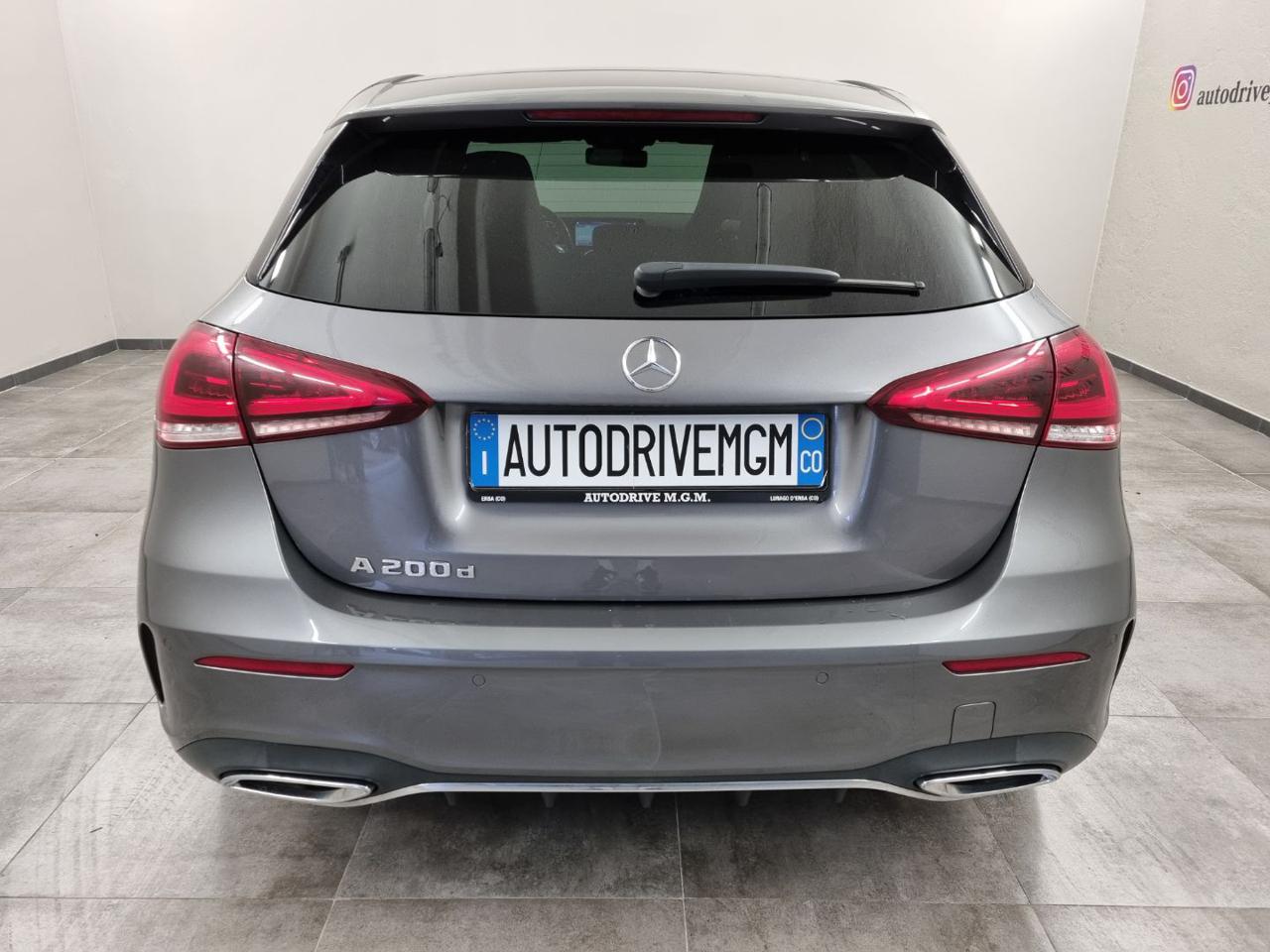 MERCEDES-BENZ A 200 d Automatic Premium AMG - 3