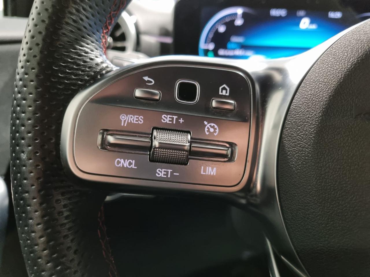 MERCEDES-BENZ A 200 d Automatic Premium AMG - 19