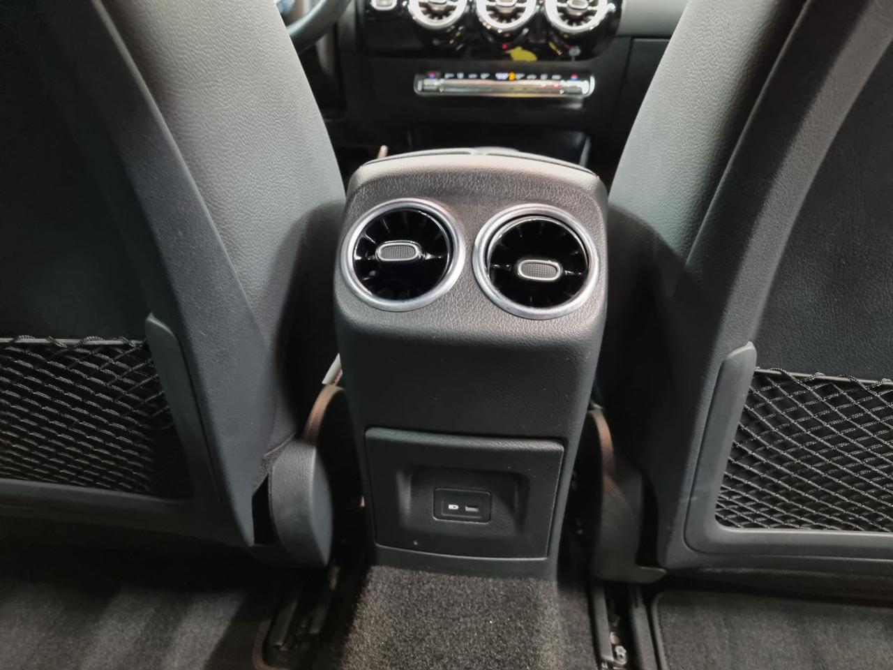 MERCEDES-BENZ A 200 d Automatic Premium AMG - 17