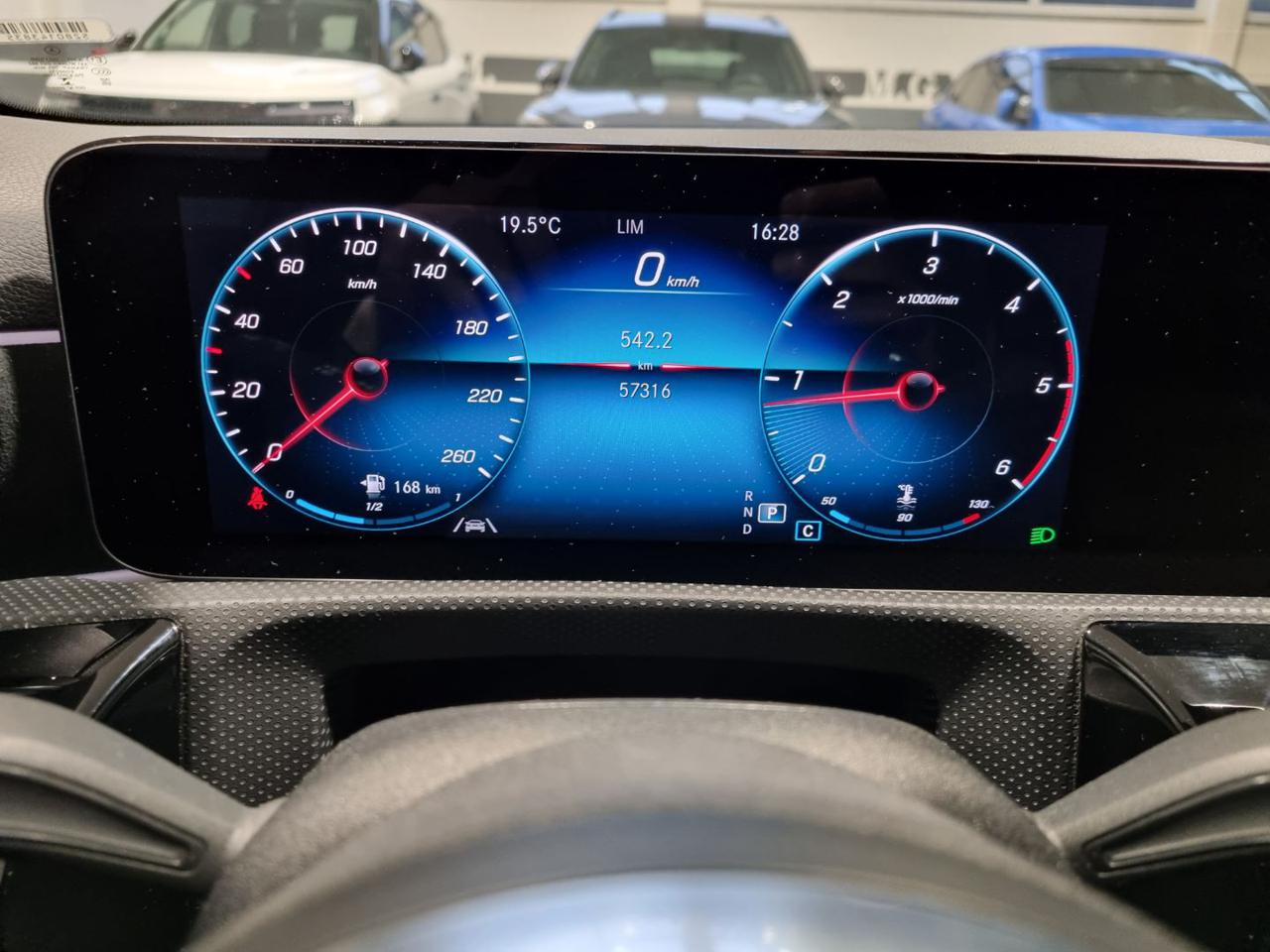 MERCEDES-BENZ A 200 d Automatic Premium AMG - 6