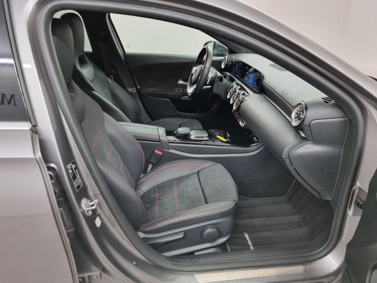 MERCEDES-BENZ A 200 d Automatic Premium AMG - 10