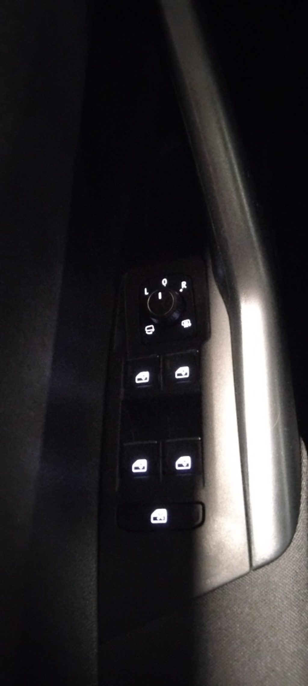 VOLKSWAGEN Taigo 1.0 TSI DSG R-Line TETTO - 24