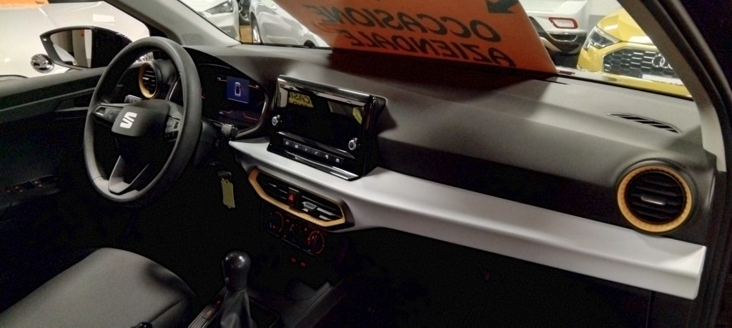 SEAT Arona 1.0 EcoTSI Reference - 21