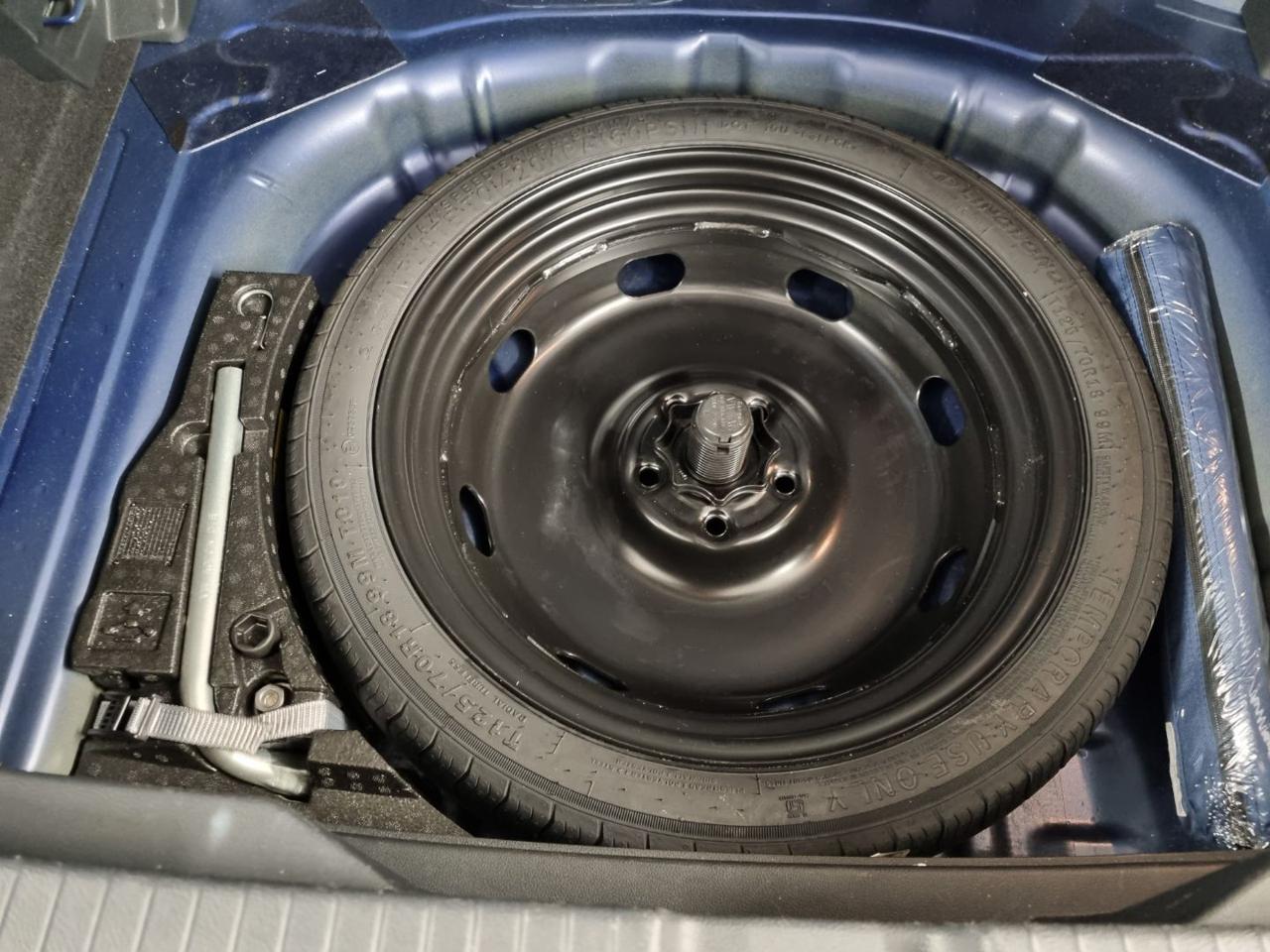 VOLKSWAGEN T-Roc 1.5 TSI ACT DSG R-Line - 16