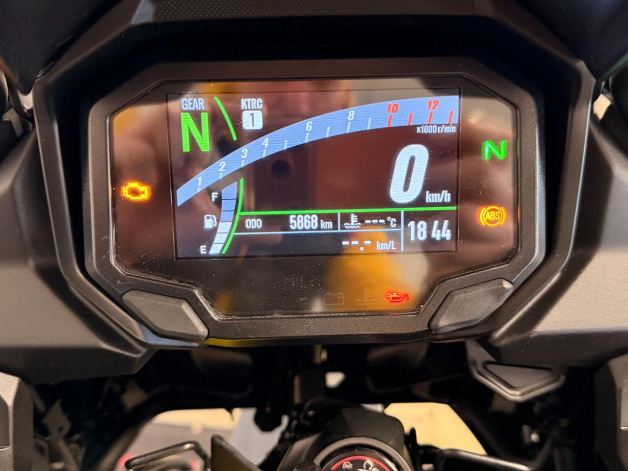 KAWASAKI Versys 650 BLACK - 14