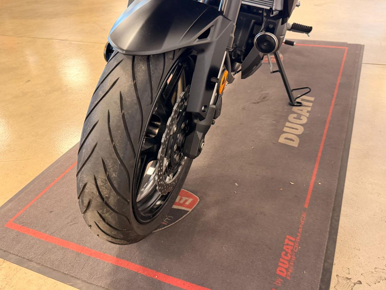 KAWASAKI Versys 650 BLACK - 3
