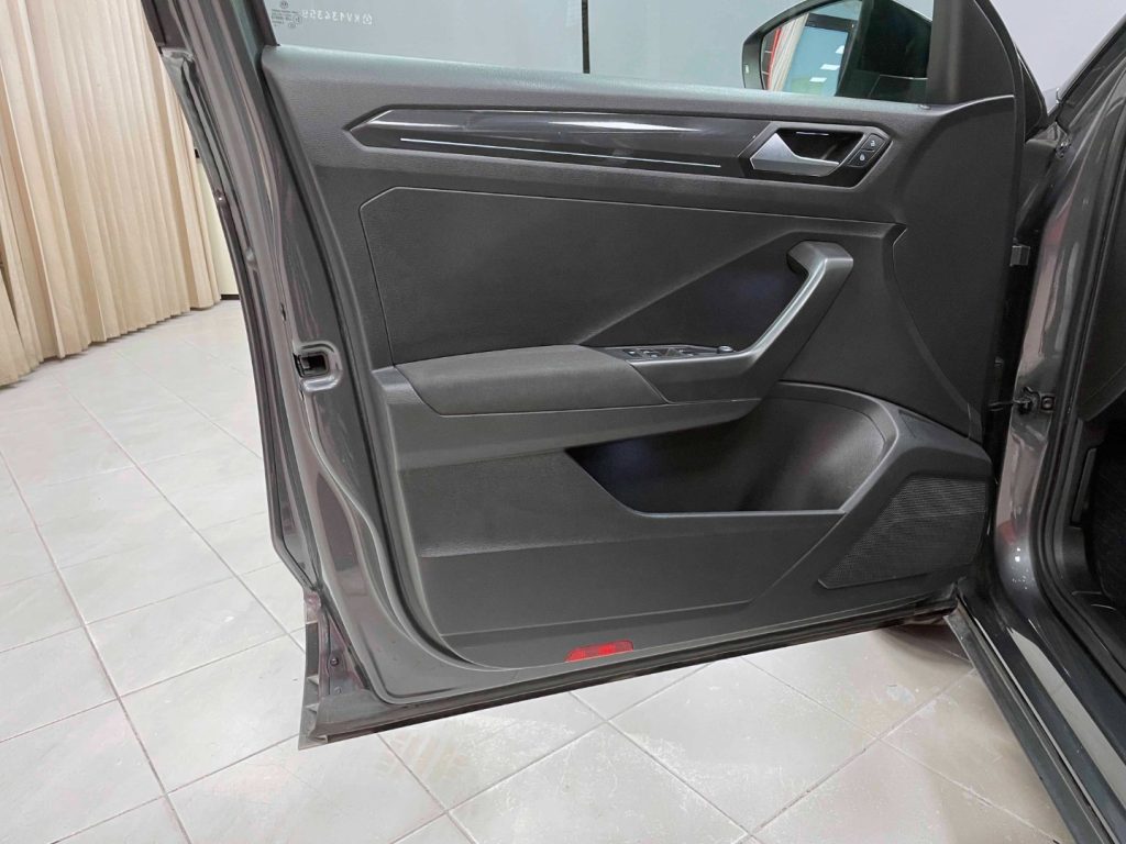 VOLKSWAGEN T-Roc 1.5 TSI STYLE - 15