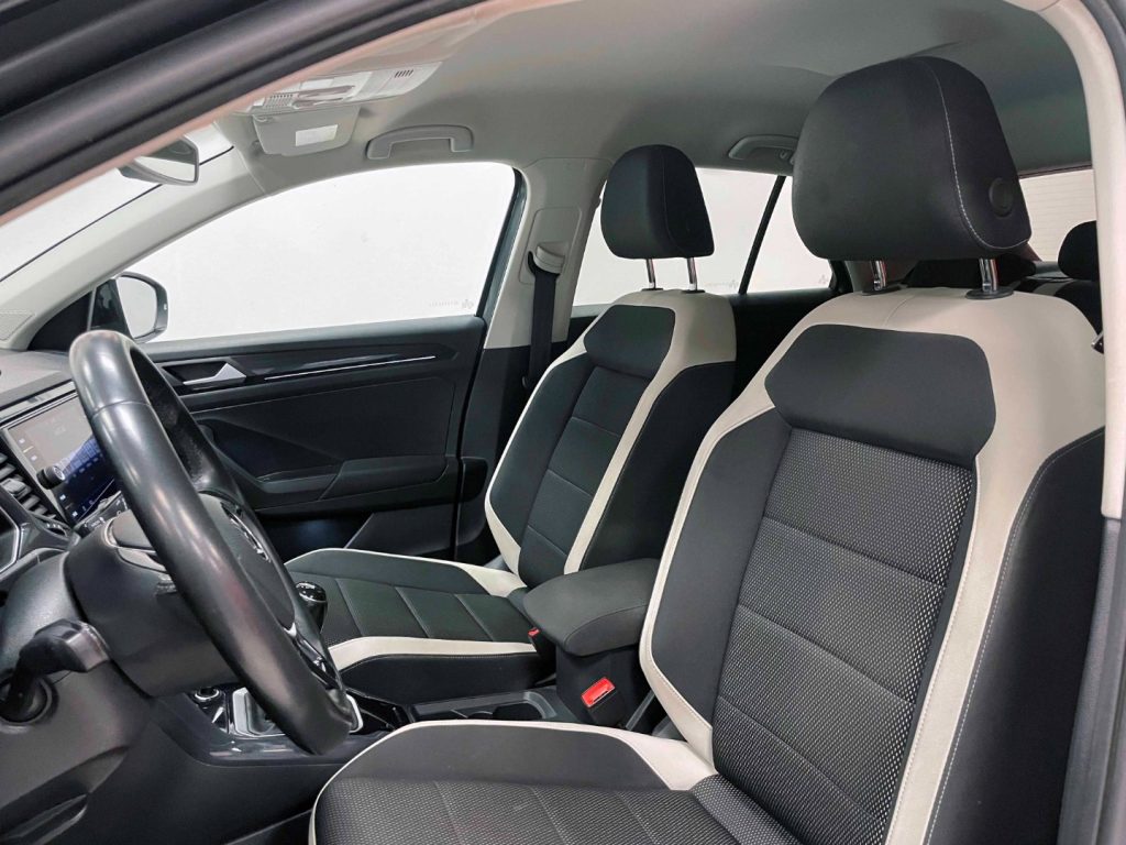 VOLKSWAGEN T-Roc 1.5 TSI STYLE - 17