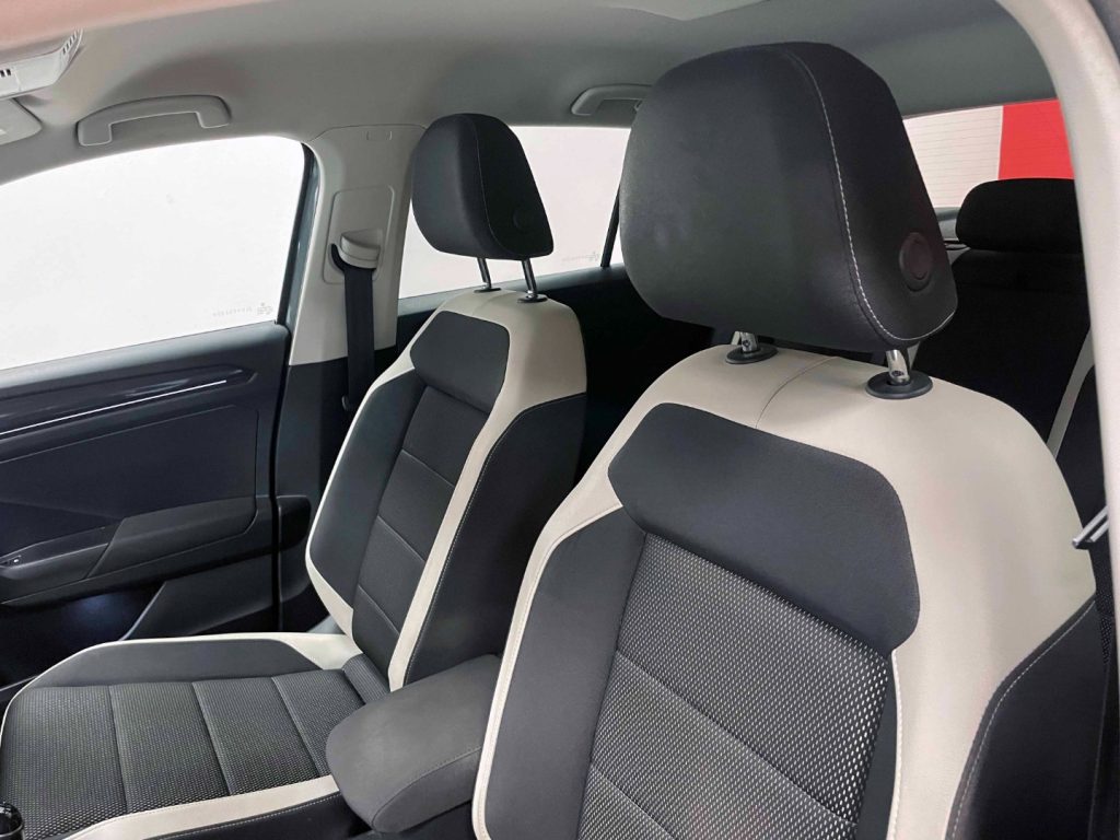 VOLKSWAGEN T-Roc 1.5 TSI STYLE - 18